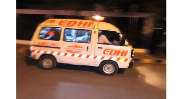 1 dies, 8 injured in road mishap in Nawab Shah