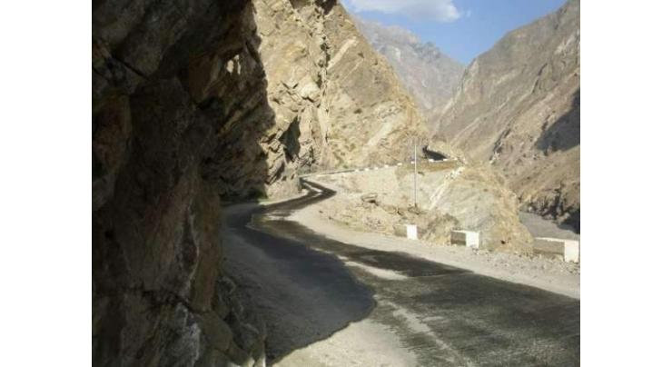 About 34 pc physical progress of Jaglot-Skardu Road achieved
