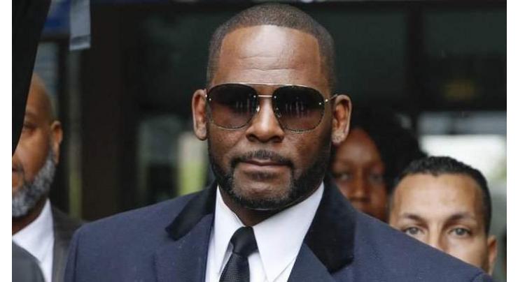 R. Kelly hit with updated federal charges in Chicago