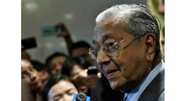 Malaysian PM Mahathir says he will resign in Nov