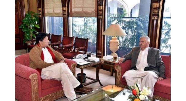 KP Chief Minister calls on Prime Minister 
