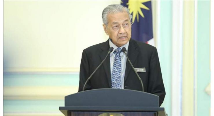 Malaysia king appoints Mahathir as Interim premier
