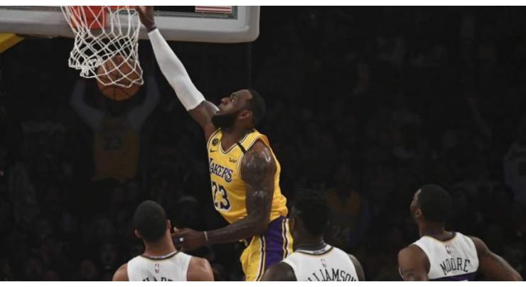 LeBron outguns Zion as Lakers clip Pelicans
