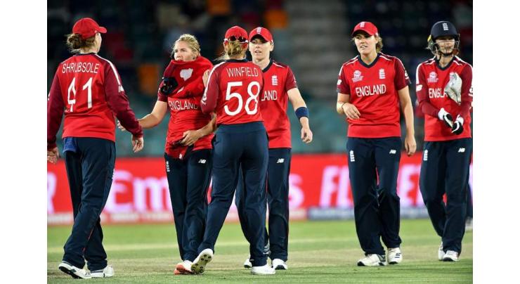 England beat Pakistan in ICC Women's T20 World Cup
