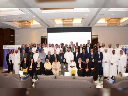 بريد الإمارات يستضيف اجتماع المائدة المستديرة بشأن نظم الأجور في المنطقة العربية
