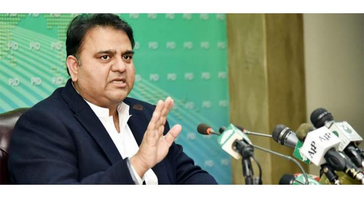 Federal Minister for Science and Technology, Chaudhry Fawad Hussain appreciates Maulana's advise asking people pray at home
