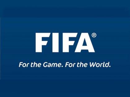 الفيفا يحسم الجدل حول كأس العالم للأندية ويقرر تأجيلها رسميا