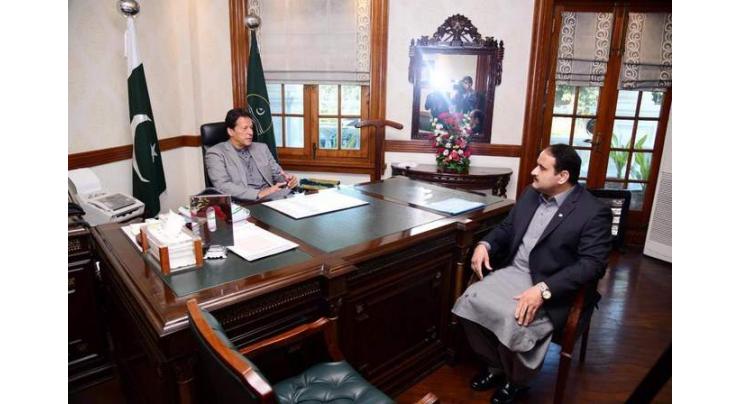 Punjab chief minister meets Prime Minister Imran Khan 