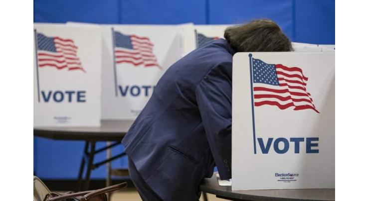 Wisconsin holds primary vote despite coronavirus crisis
