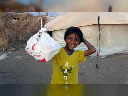 الإمارات تدشن مشروع إفطار صائم بالساحل الغربي في اليمن 
