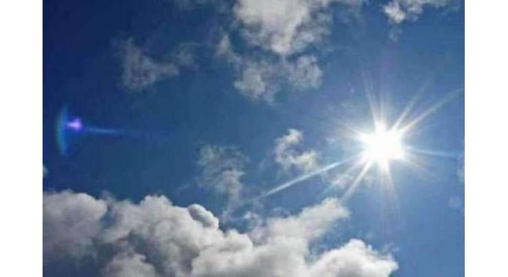 Hot, humid weather likely in Karachi on Saturday
