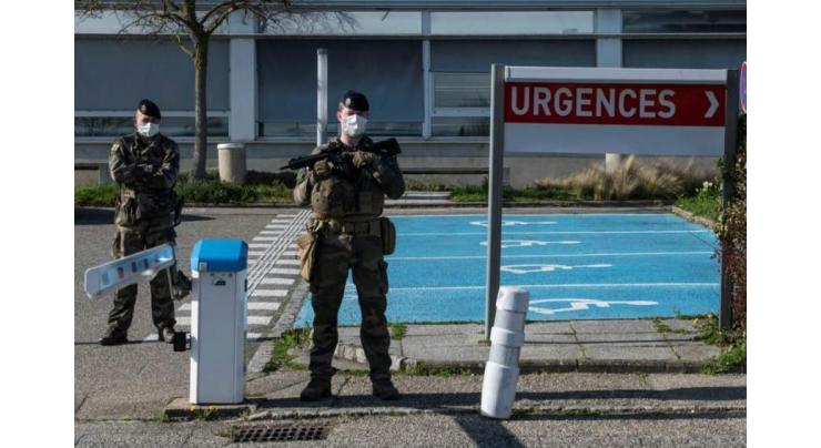 French military races for recruits after lockdown setback
