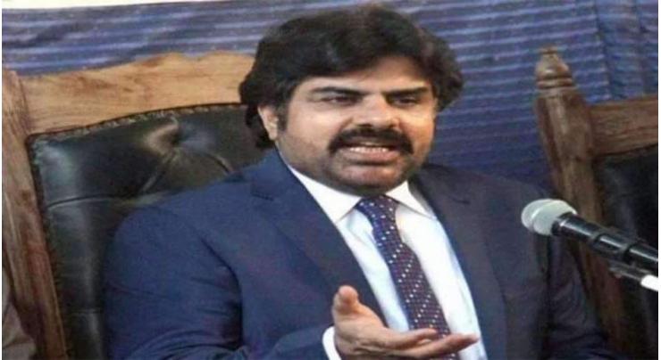 Federal govt to be consulted before taking any decision on lockdown: Nasir Shah
