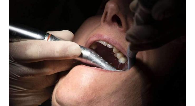 Virus lockdown forces Brits to become own dentists
