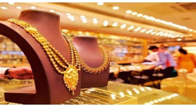 Gold price increases Rs300, sold at 97,500 per tola
