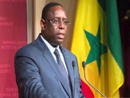 الرئيس السنغالي يعلن تأييده مبادرة التضامن والصلاة من أجل الإنسانية