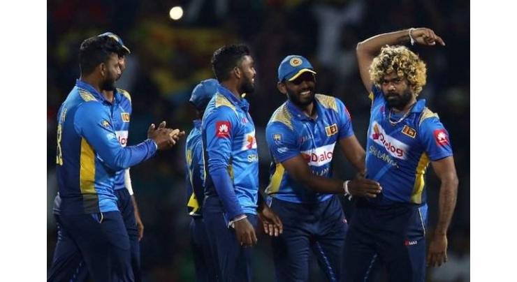 Sri Lanka's cricket team train with eye on international restart
