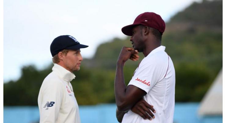 Three West Indies cricketers turn down England tour

