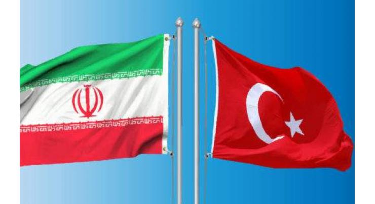 Iran, Turkey reopen key border crossing for trade after 3 months of hiatus over COVID-19
