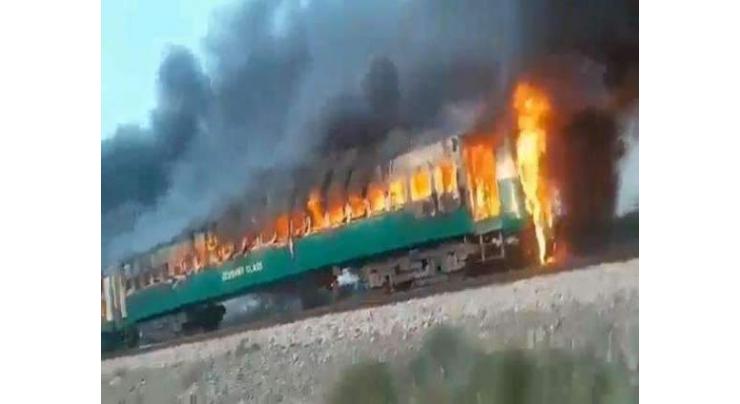 Allama Iqbal Express two coaches burnt
