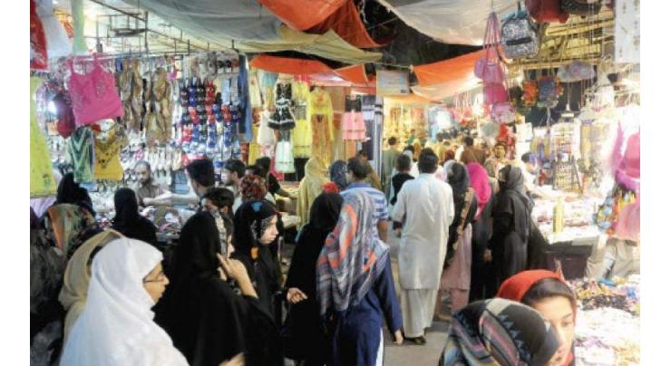 AC visits shops, bazaars on Mansehra road to check SOPs
