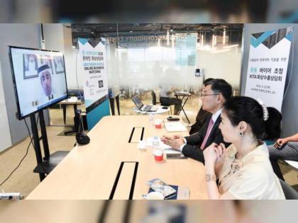 غرفة أبوظبي تنظم أول اجتماع أعمال افتراضي لأكثر من 100 شركة إماراتية وكورية