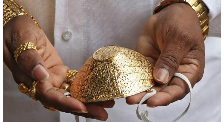 Indian Man Becomes Center of Attention by Making $4,000 Solid Gold Face Mask