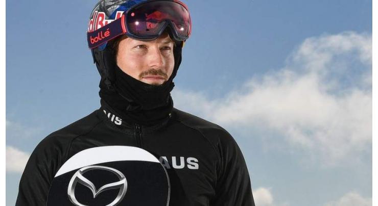 Snowboard world champion 'Chumpy' Pullin dies aged 32
