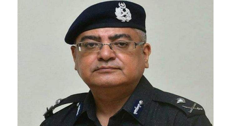 COVID-19 infects 2580 policemen, including 16 died, 1604 under treatment: IGP Sindh
