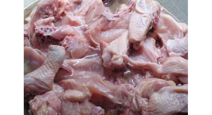 Four arrested, 200kg unhygienic chicken seized
