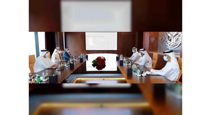 Ministry of Economy, Dubai Chamber discuss expanding collaboration between public and private sectors