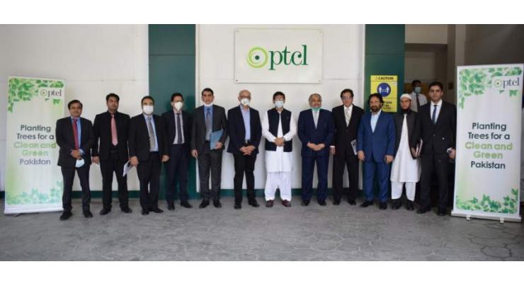 PTCL hosts Federal Minister & Secretary MoITT for tree plantation drive