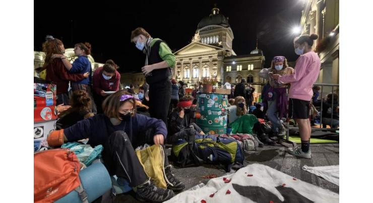 Police clear climate protesters camped outside Swiss parliament
