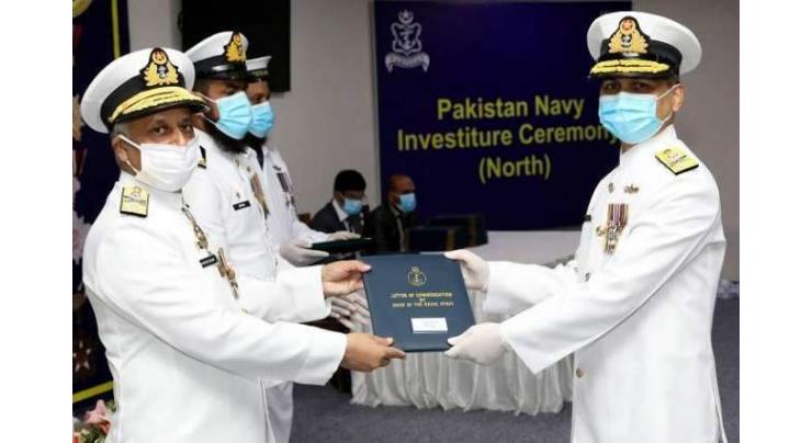 Vice Chief of Naval Staff confers military awards upon Pakistan Navy personnel
