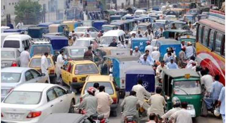 Mismanagement of traffic police irks motorists
