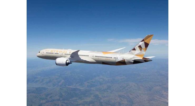 Etihad operates maiden commercial passenger flight from GCC nation to Israel