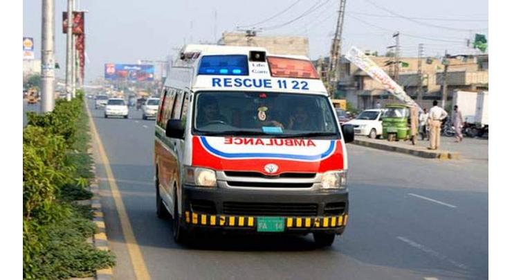 2 killed in road accident in Sargodha
