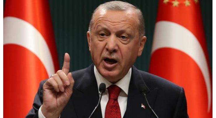 Turkish president's spokesman, minister test positive
