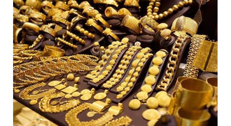 Gold price decrease Rs2350 per tola

