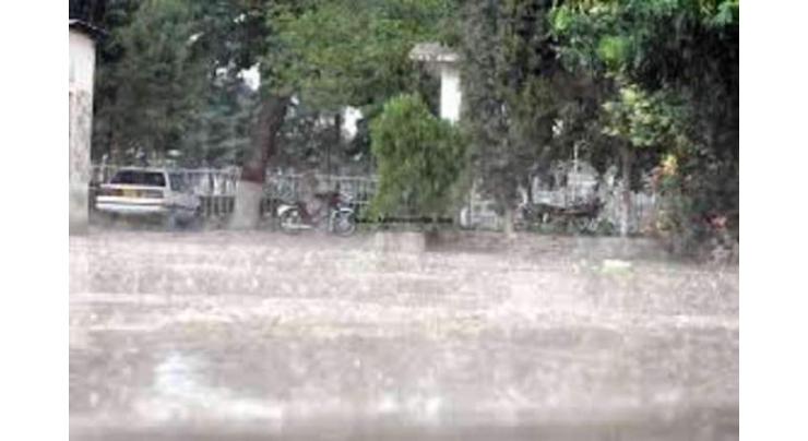 Quetta receives moderate rain
