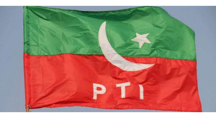 PTI Management Cell meets in chair of Chief Organizer
