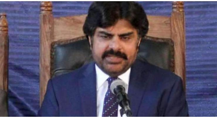 Nasir Shah for resolving all development issues of Hyderabad's journalist colony
