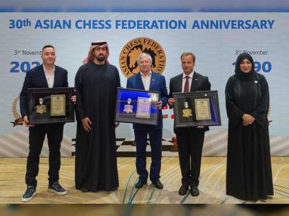 في احتفالية &quot;آسيوي&quot; الشطرنج .. سلطان بن خليفة بن شخبوط يعلن تنظيم بطولة &quot;آسيا سوبر جراند المفتوحة&quot;