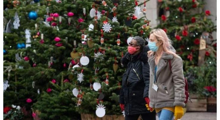 Italy curbs Christmas travel to avoid virus 'third wave'
