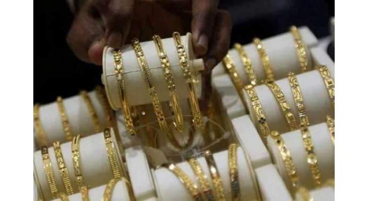 Gold price declines Rs300 to Rs110,500 per tola 03 Dec 2020
