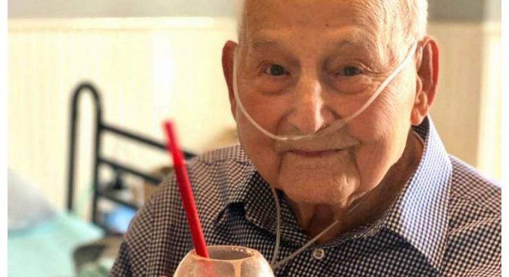 104-year-old World War II veteran back home after battling Covid
