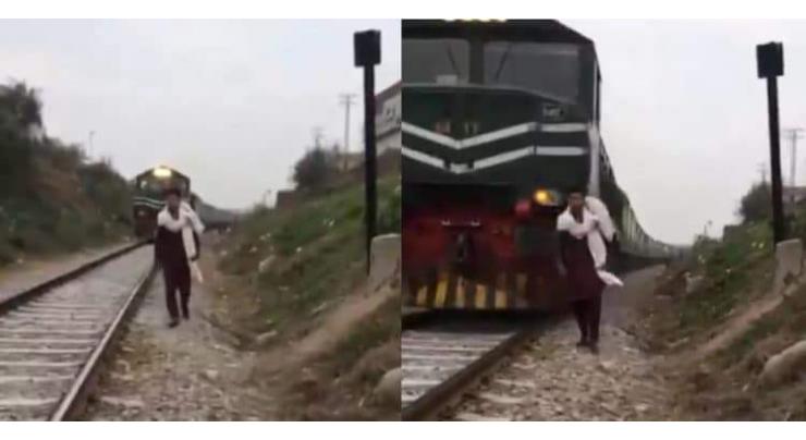 Pakistani man killed during TikTok stunt on train track
