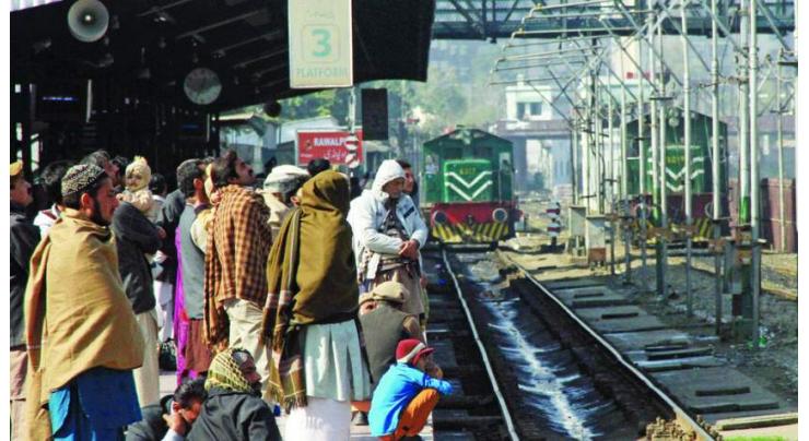 Pakistan Railways’ ticket reservation system crashes