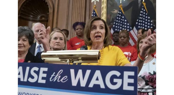 Democrats Introduce Bill in Congress to Boost US Minimum Wage to $15 by 2025