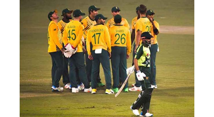 South Africa beat Pakistan to level series: Score-boards
